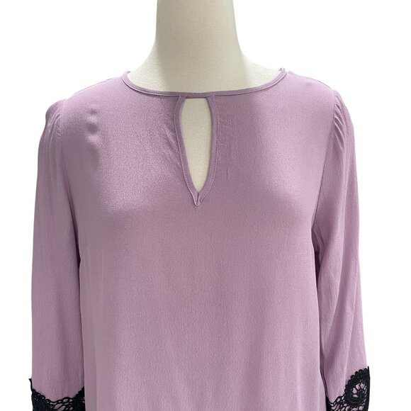 Haute Monde Lavender Blouse Medium Boho Lace Hem Long Sleeve Keyhole Top - Picture 5 of 9